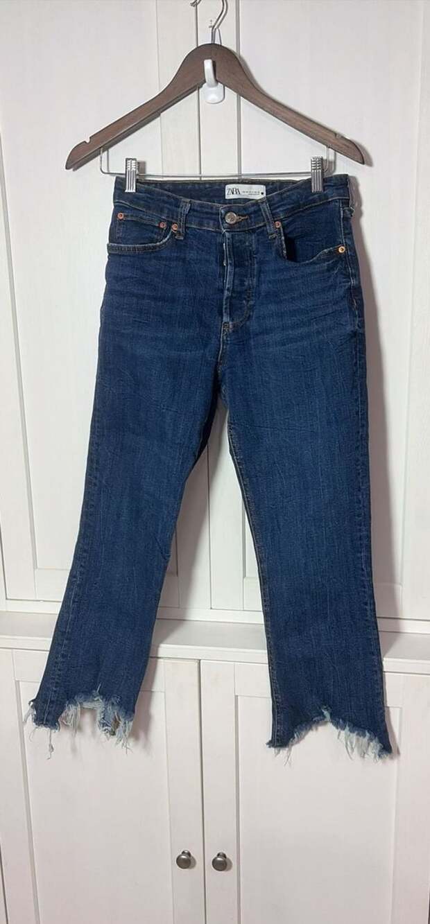 Zara The Dreed Flare Size USA 8 Dark Indigo Jeans